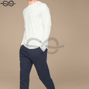 Camisas de rendimiento de manga larga personalizables para atletas Ropa atlética de alta calidad Ropa deportiva y deportiva - Product Image 3