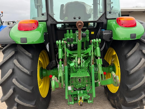 Tractor agrícola JD 5100 John Deere 5100M 4x4 usado en venta - Product Image 4