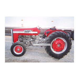Tractor compacto Massey Ferguson 260 con chasis fuerte a precio asequible y perfecto para trabajos de implementos agrícolas ligeros a medianos - Product Image 6