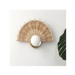 Vente en gros de lampes suspendues en rotin et en fer vintage fabriquées à la main de la collection Iqbal avec couleur et LED personnalisables - Product Image 4