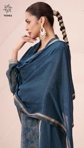 Chinon imprimé numérique de qualité supérieure à la demande avec fabricant de costume Salwar brodé d'Inde - Product Image 3