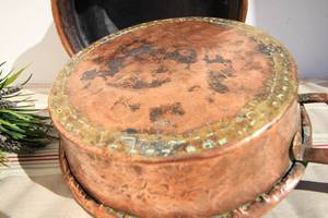 Cazuela de cobre vintage atemporal de calidad premium, perfecta para comidas deliciosas, cocinar y servir con estilo - Product Image 6