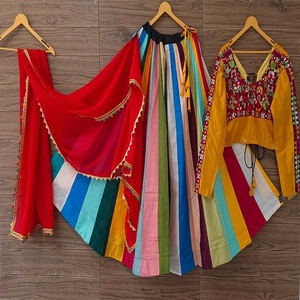Ropa de mujer Navratri Colección especial Lehenga Especial Digital Impreso Ropa de fiesta atractiva y Sider Wear Lehenga Choli - Product Image 1
