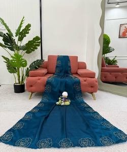 Impresionante Sari de Seda Kanjivaram para Mujer con Elegante Bordado Nupcial y Estilo Tradicional de Boda Sari / Sari / Shari - Product Image 5