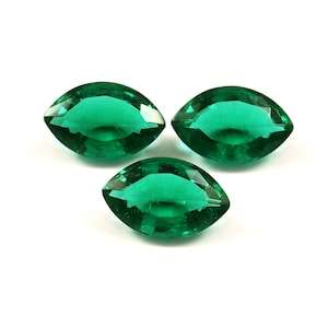 พลอยมรกตทรงหลวมรูปทรงมรกตสวยงาม - Product Image 4