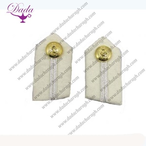 ป้ายคอปก Gorgets สีขาวพร้อมคลิปถักเปียรัสเซียสีขาว - Product Image 1