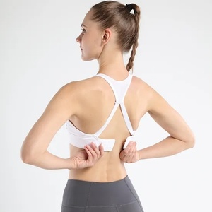Soutien-gorge de sport dos nu pour femme Logo personnalisé Gym Fitness Crop Top Soft Sport Running Rembourré Push-Up Bras pour Yoga et Sports - Product Image 6
