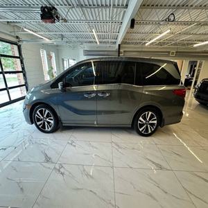 Honda Odyssey Elite 1 2019 d'occasion en excellent état - Product Image 3