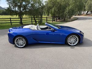 Voitures d'occasion LC 500 Cabriolet 2024 - Product Image 5