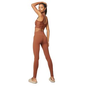 Conjunto de yoga de 2 piezas para mujer, sublimado, disponible en un proveedor mayorista para mercados globales con costuras de primera calidad. - Product Image 1