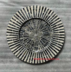 Vente en gros de sets de table ronds décoratifs en nacre de haute qualité napperons incrustés de coquillages - Product Image 6