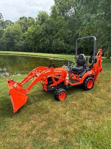 Turn Key Kubota BX23S Utility Tractor Loader Backhoe Diesel 4WD Hydraulic Commercial Grade Equipment For Farming - Product Image 3