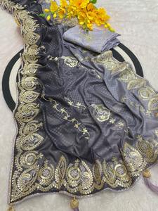 Sari en séquence lourde, tenues élégantes, sari en séquence sur organza avec blouse non cousue, tissu de qualité supérieure - Product Image 5