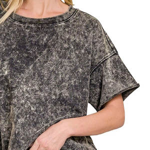 Fashionista's Choice Acid Wash Camisetas de gran tamaño para mujer Camisetas de mujer de gran tamaño con lavado ácido elegante y relajado - Product Image 5