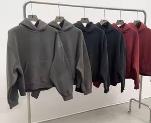 Calidad de lujo Logotipo impreso personalizado Sudaderas con capucha de gran tamaño Tamaños regulares Todos los colores sólidos Disponibles En tarifa de venta Hecho en Pakistán - Product Image 3