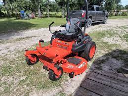 Tondeuse à gazon autoportée Kubota - Product Image 2