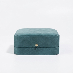 Caja de Joyería Octogonal de Cuero Sintético Verde Esmeralda Impresa con Cierre Metálico para Anillos y Pulseras, Proveedor al por Mayor - Product Image 3