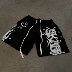 Shorts Homme Personnalisés Unis Imprimés Effet Gonflé Streetwear 100% Coton Haute Qualité Bords Coupés Délavés à l'Acide Strass Écologiques - Product Image 4