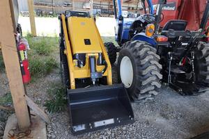 Mini chargeuse compacte C314 de haute qualité avec composants de base-Moteur et boîte de vitesses Garantie 1 an - Product Image 2