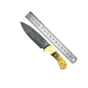 Cuchillos de caza de hoja deslizante OEM personalizados de tendencia superior Acero de Damasco con mango de madera Etiqueta Privada cantidad a granel - Product Image 1