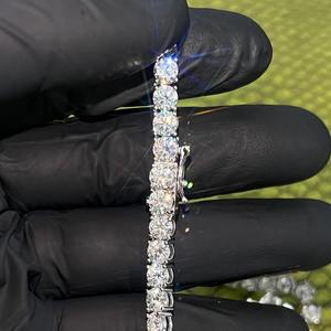 Joyería Fina Hip Hop, Collares de Plata de Ley 925 Chapados en Oro con Diamantes Moissanite VVS en Racimo, Certificados por IGI - Product Image 6