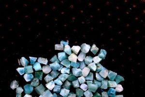 50 pièces minuscule Larimar rugueux taille minérale 2-4 MM pierre précieuse Larimar naturelle pierres brutes non traitées fabrication brute bijoux véritable rugueux - Product Image 2