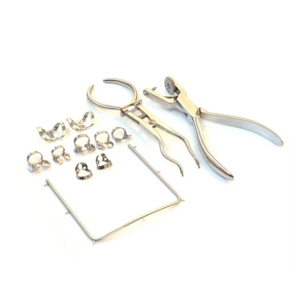 Ensemble d'instruments dentaires professionnels Parodontie Rubber Dam Clamps avec plaque Healthcare Supply Kit par le fabricant - Product Image 1