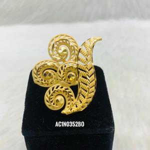 Conjunto de Collar Chapado en Oro, Nuevo Diseño - Product Image 2