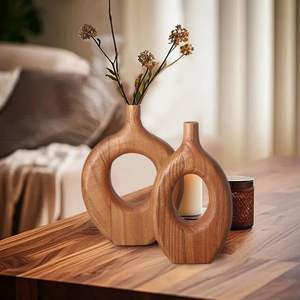 Elegante Jarrón de Madera Tallada que Muestra la Artesanía, Recipientes Decorativos para un Estilo de Vida Artístico y Creativo - Product Image 2