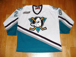 Maillots de hockey sur glace en polyester personnalisés unisexes, vêtements de sport de haute qualité avec broderie et impression pour adultes et équipes - Product Image 6