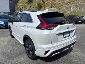 Usado Clean 2025 Mitsubish-i eclips-e Cross SEL Sport Utility 4D - Product Image 6