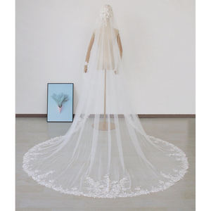 बेडेड पुष्प फीता मैण्टिला घूंघट के साथ पुरानी ट्रिम शादी के घूंघट के साथ कंघी भव्य चर्च लंबे मैण्टिला ब्राइडल फीता घूंघट - Product Image 1