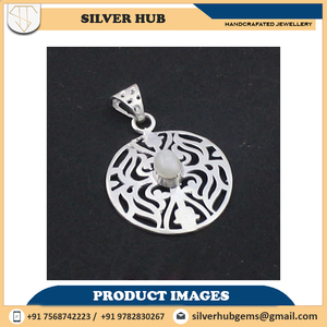 Pendentif unique en argent sterling 925 classique, pierre de lune arc-en-ciel naturelle, pendentif fait à la main, fournisseur de pendentifs en vente au meilleur prix - Product Image 4