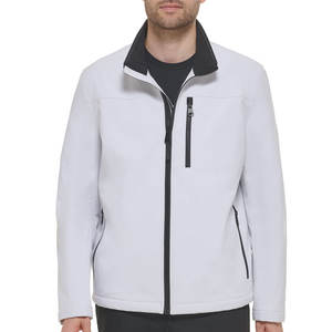 Venta al por mayor de alta calidad personalizada al aire libre senderismo pesca Casual Softshell impermeable chaqueta cortavientos para hombres - Product Image 1