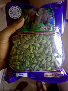 100% Cardamome naturelle importée séchée et cuite au four Traitement publicitaire élégant - Product Image 5