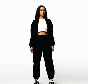 Relaxed Fit 85% Poliamida 15% Elastano Negro Cremallera completa Tejido Cargo Top y pantalón Chándal para mujer - Product Image 1