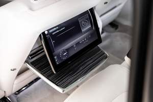 Rolls-Royce Ghost Sedan 2022, voiture de luxe exécutive, conduite à gauche, intérieur clair, boîte de vitesses automatique, turbo, cuir, R18 métal - Product Image 4