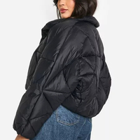 Jaket Puffer Wanita Streetwear Sederhana Berkualitas Tinggi Tren Mode 2026 Jaket Puffer Tebal Musim Dingin Model Crop dengan Ritsleting