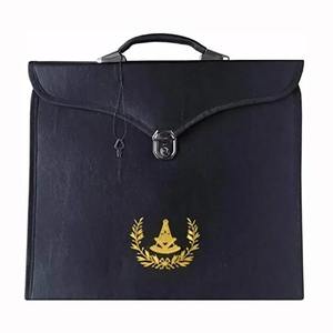 Tablier maçonnique et étui à collier en chaîne en cuir maître maçon (imprimé) MM, sacs de transport franc-maçon de taille provinciale (argent) - Product Image 1