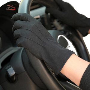 Gants d'été avec logo personnalisé de haute qualité au Pakistan - Product Image 5