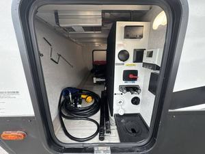 E-a-s-t To W-e-s-t A-l-t-a 1-9-0-0-M-M-K 2025 usado en venta - Product Image 4