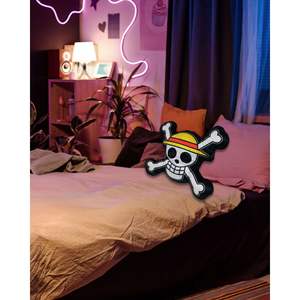 Coussin de siège et oreiller One Piece avec logo tête de mort, design Kissen - Product Image 4