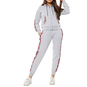High Quality Women Tracksuit Custom Sports <b>Jogger</b> 2 Piece Gym Wear Comfortable Wholesale Women Tracksuit Set - Product Image 1
