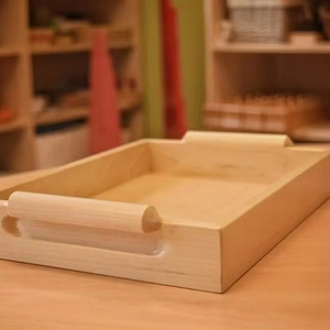 Plateau de service en bois de luxe fabriqué à la main avec blocs à découper de luxe Meena - Product Image 1