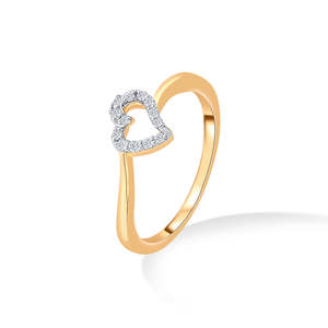 แหวนทองคำประดับเพชร Twist of Heart - Product Image 3