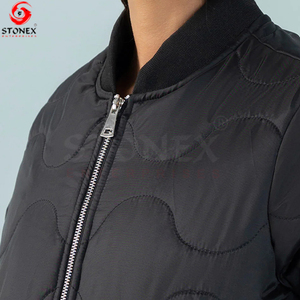 Chaqueta Acolchada de Alta Calidad para Mujer, Transpirable, Impermeable, Personalizada, Material de Algodón, Forro de Nailon, Tejido de Punto - Product Image 2