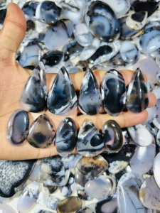 Precioso colgante de ópalo de dendrita natural, bisel Chapado en plata de ley, precio al por mayor para hermosas joyas de piedras preciosas sueltas - Product Image 2