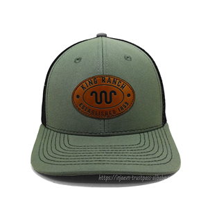 Casquette de camionneur en cuir personnalisée OEM casquette de sport en maille olive/noire gravée au laser à la mode pour les sports de plein air cyclisme décontracté - Product Image 2