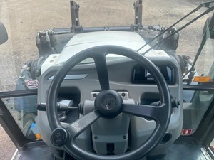 รถตักล้อยางไฮโดรมีค HMK 102 B ดีเซล พร้อมเครื่องยนต์และเกียร์ ใหม่ ปั๊มไฮดรอลิก 4 ตัน สำหรับงานก่อสร้างและงานเกษตร - Product Image 3