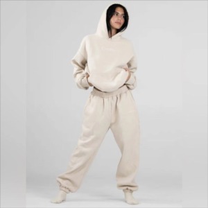 Meilleurs pantalons de survêtement à capuche tendance 2 pièces ensembles imprimé coton polaire simple tenue décontracté Hip Hop survêtement pour hommes et femmes - Product Image 4